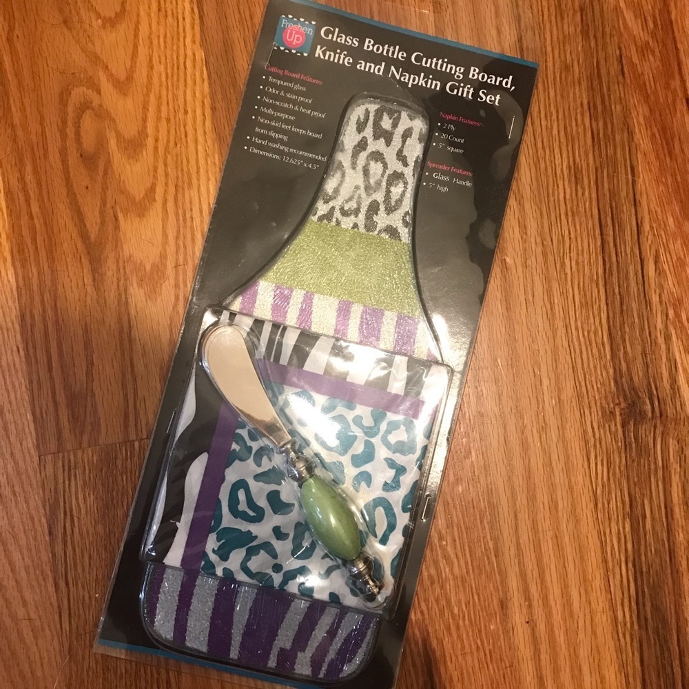🍷Glass Bottle Cutting Board Gift Set
